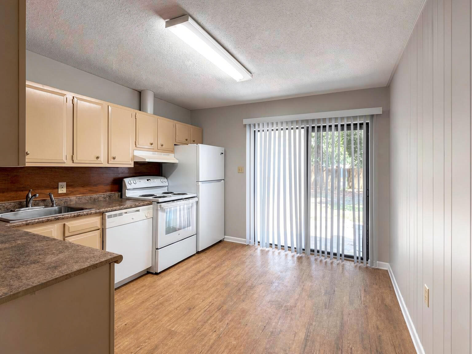 UNRECORDED SUBDIVISION - Residential Lease