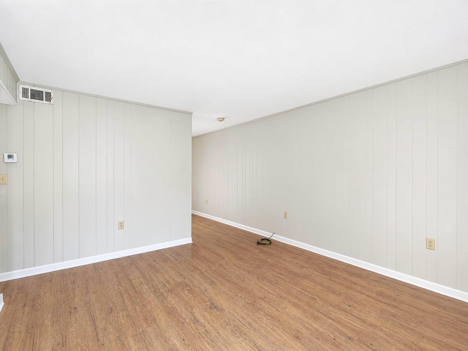 UNRECORDED SUBDIVISION - Residential Lease