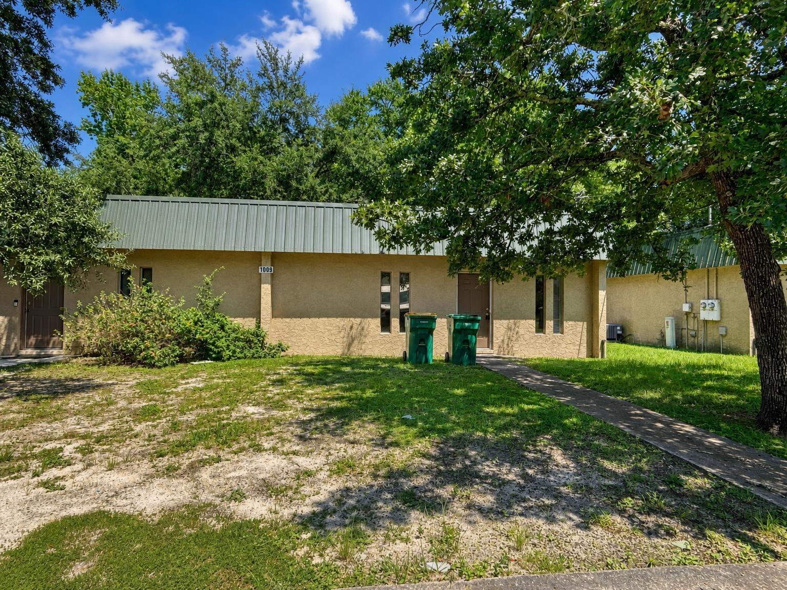 UNRECORDED SUBDIVISION - Residential Lease