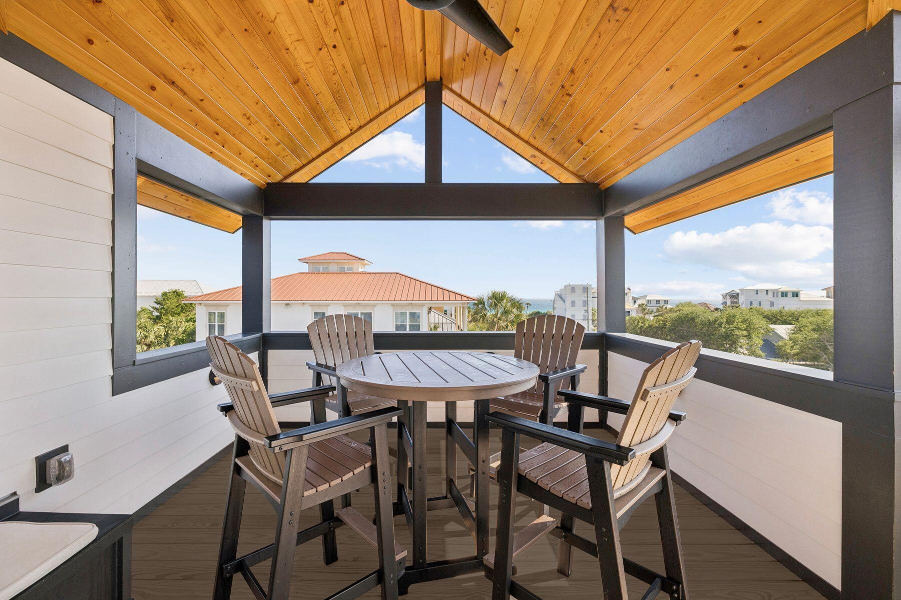 GULF SHORE MANOR - Residential