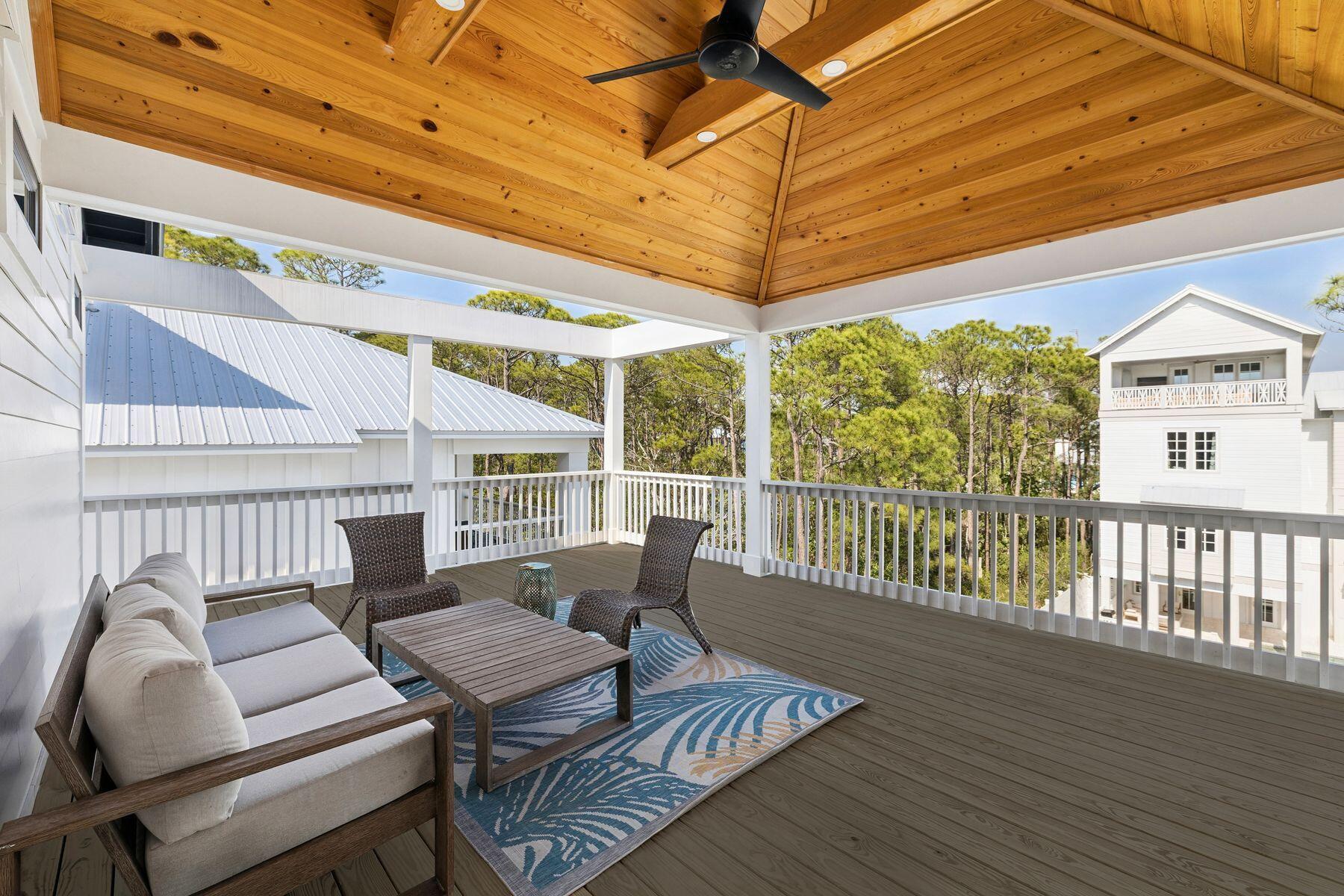 GULF SHORE MANOR - Residential