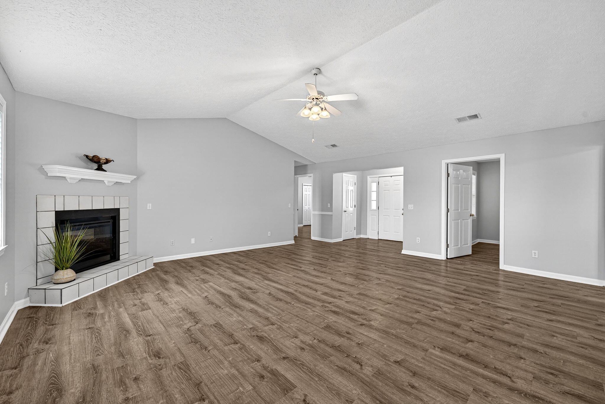 NORTH RIDGE PH 1 - Residential