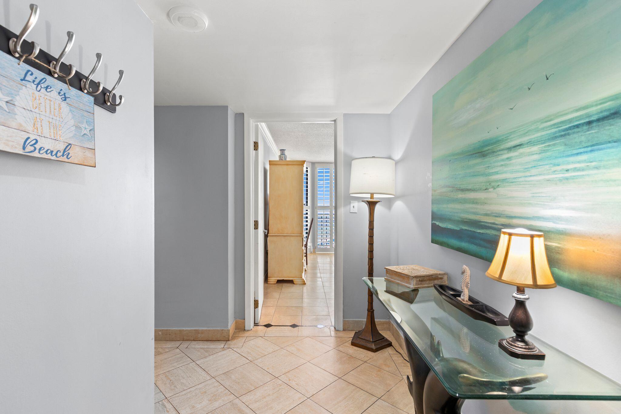 EDGEWATER - Residential