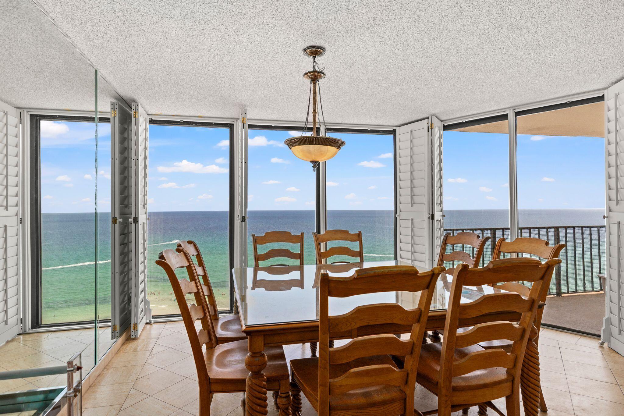 EDGEWATER - Residential