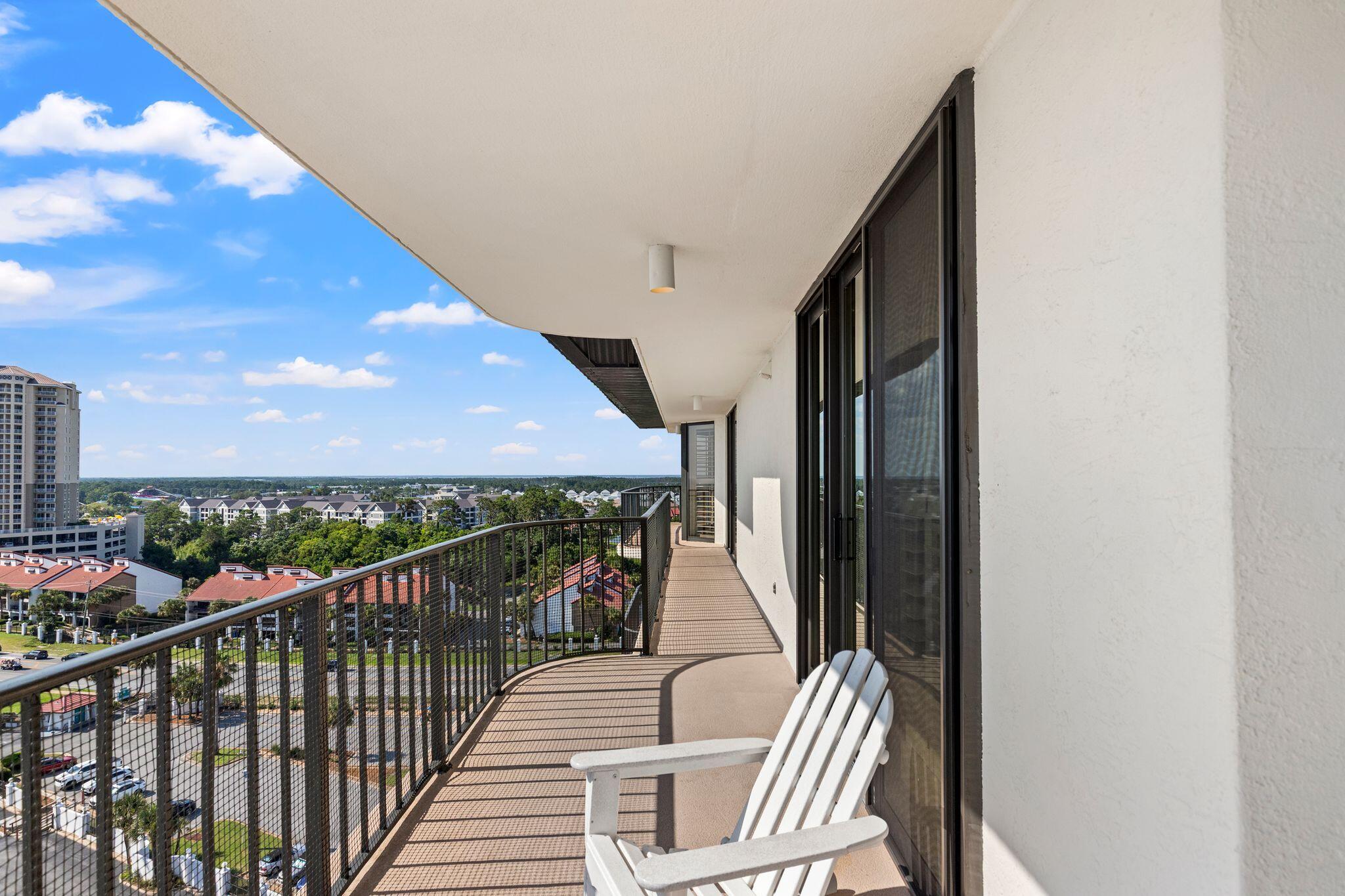 EDGEWATER - Residential
