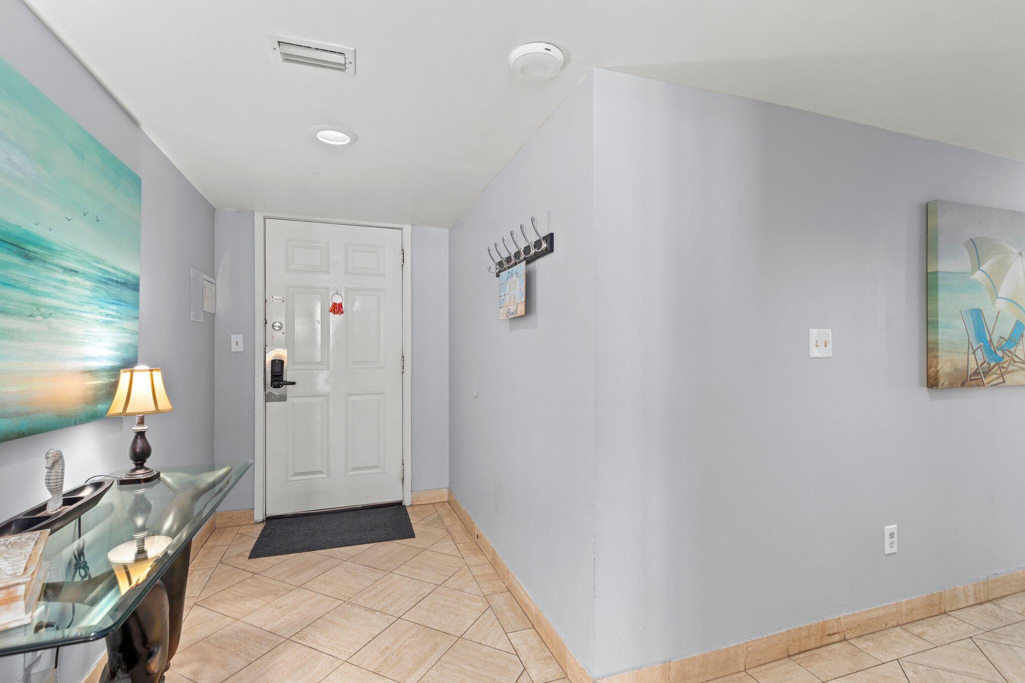 EDGEWATER - Residential