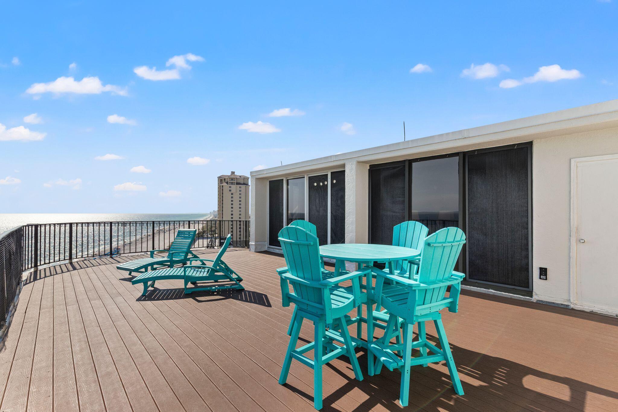 EDGEWATER - Residential