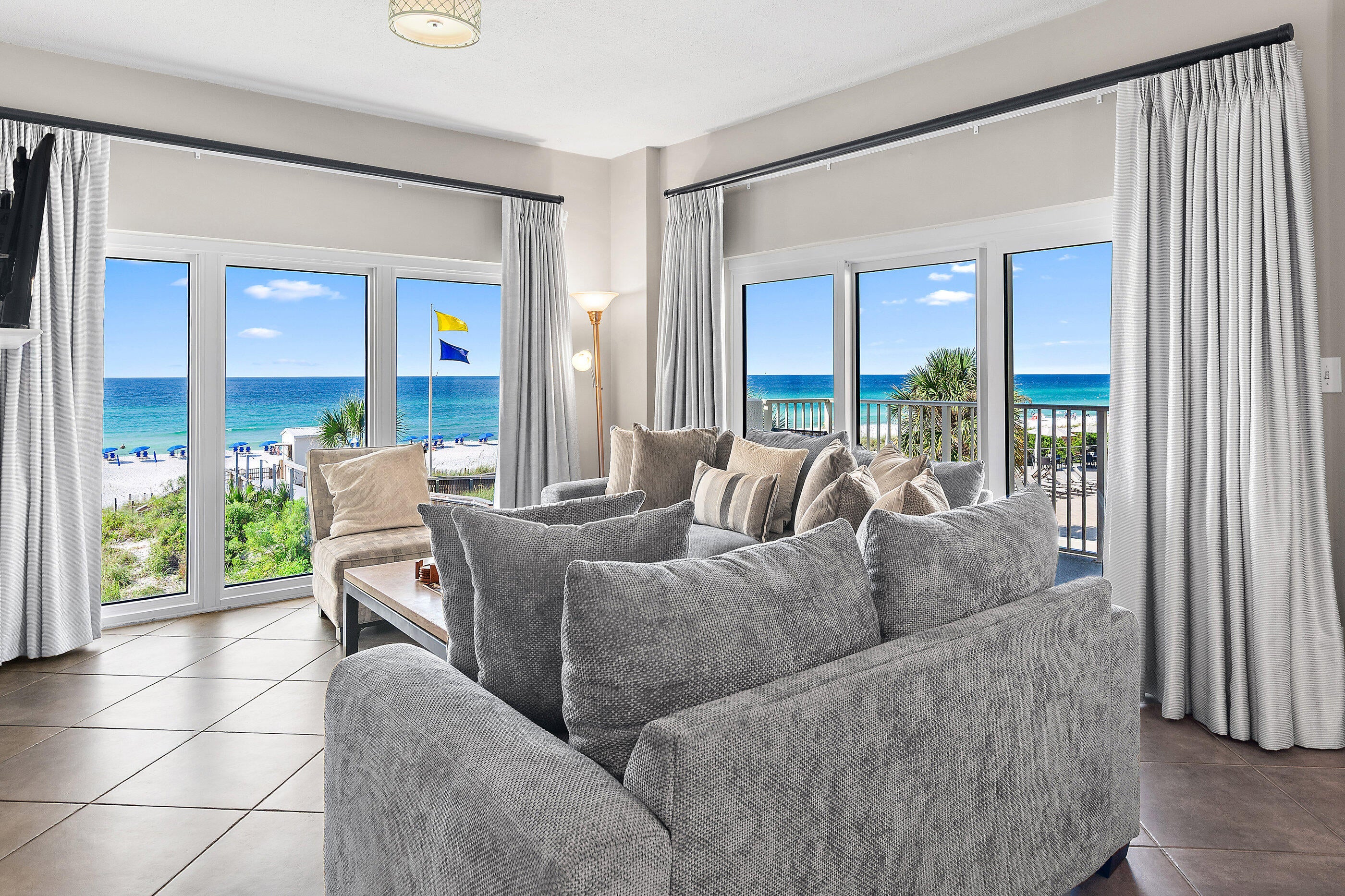 TOPS'L BEACH MANOR - Residential