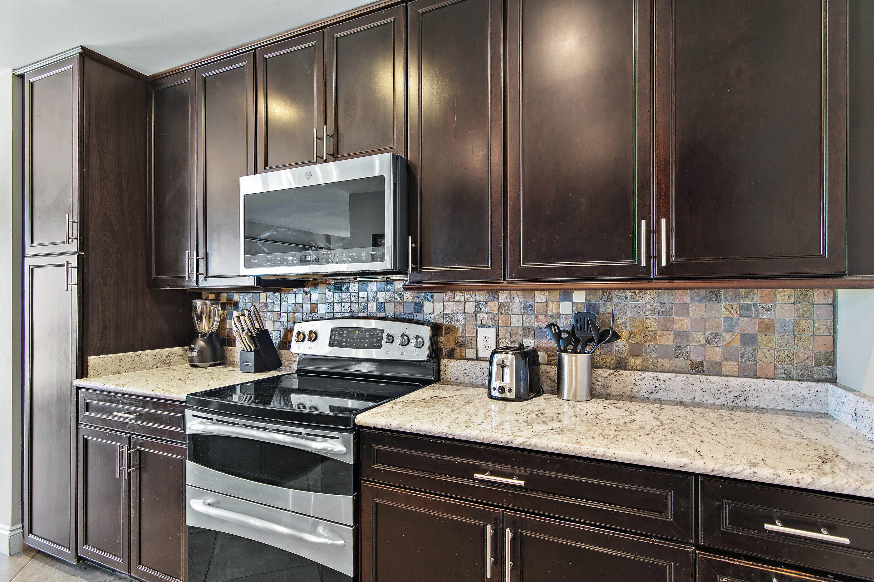 TOPS'L BEACH MANOR - Residential