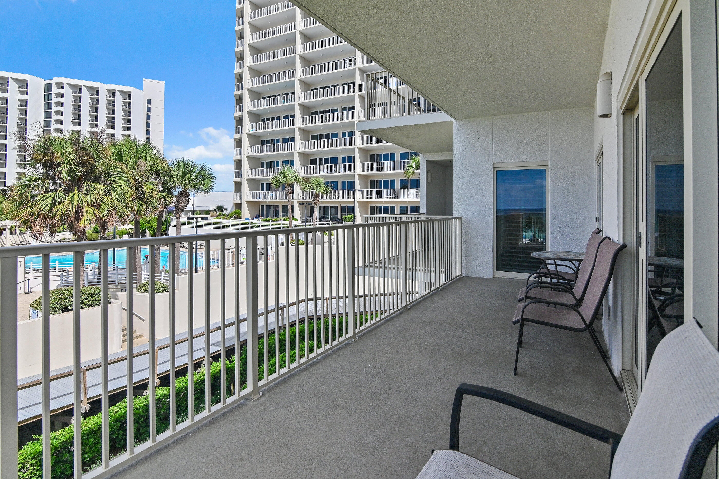 TOPS'L BEACH MANOR - Residential