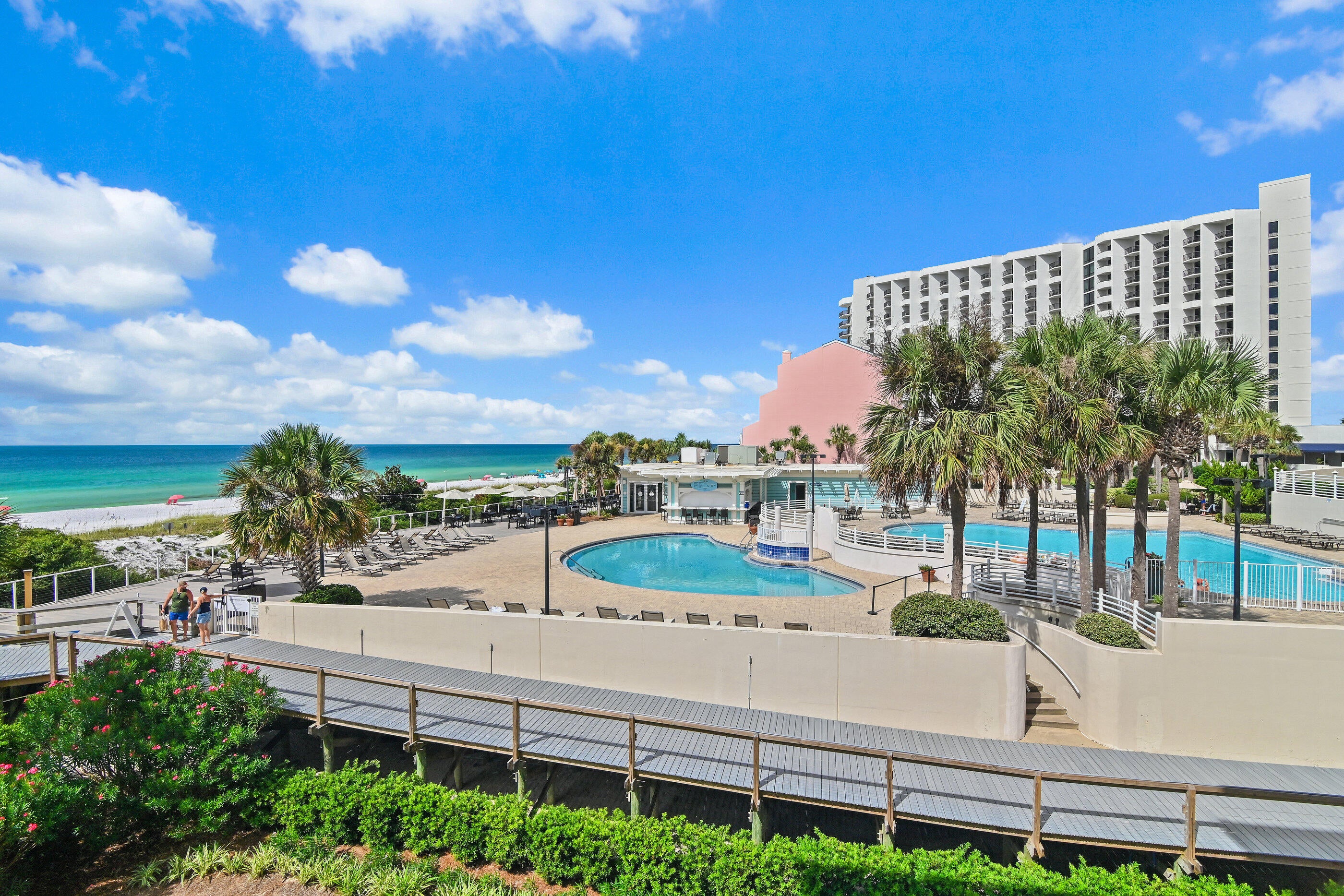 TOPS'L BEACH MANOR - Residential
