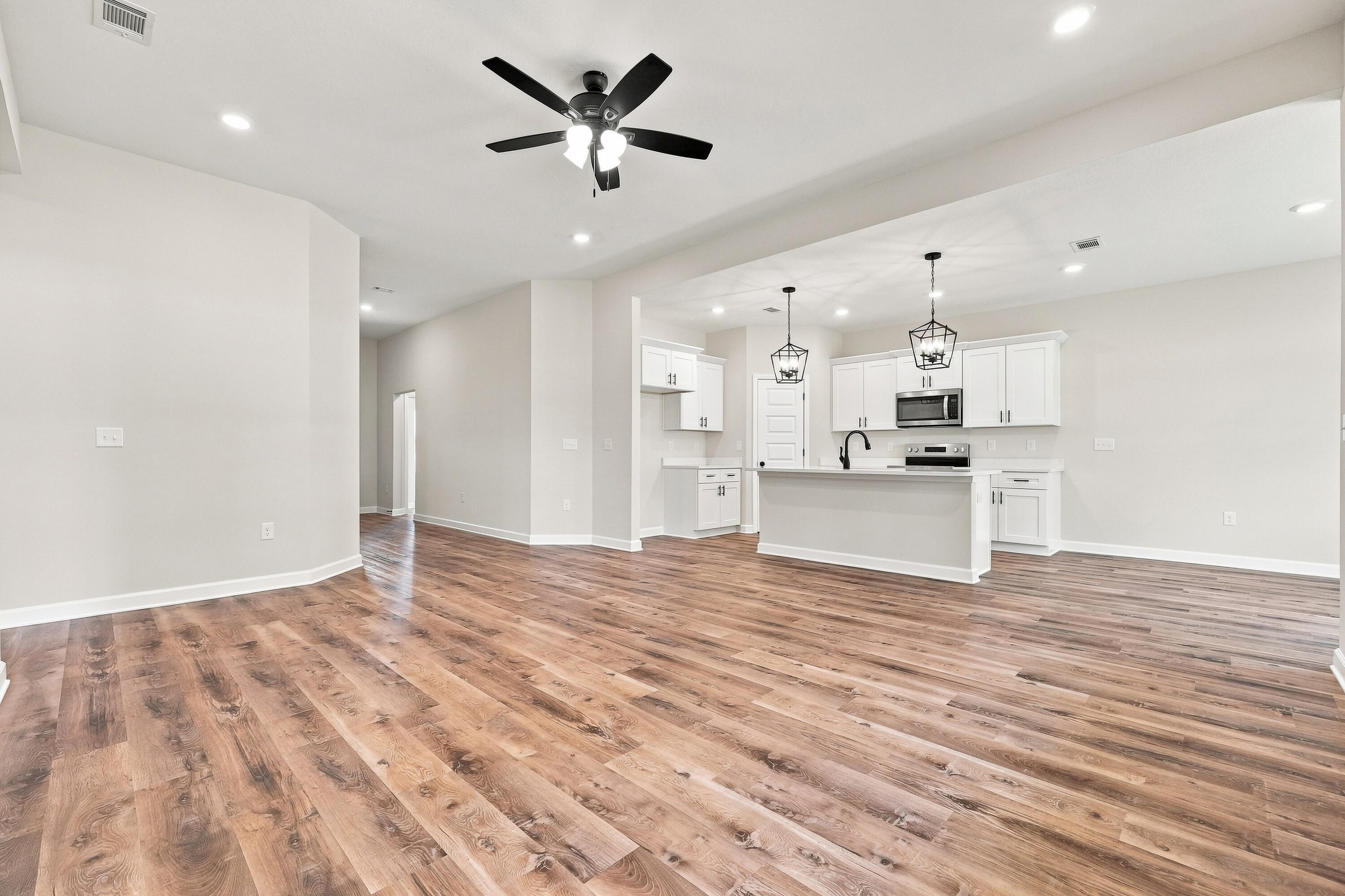 BARTON'S BEND - Residential