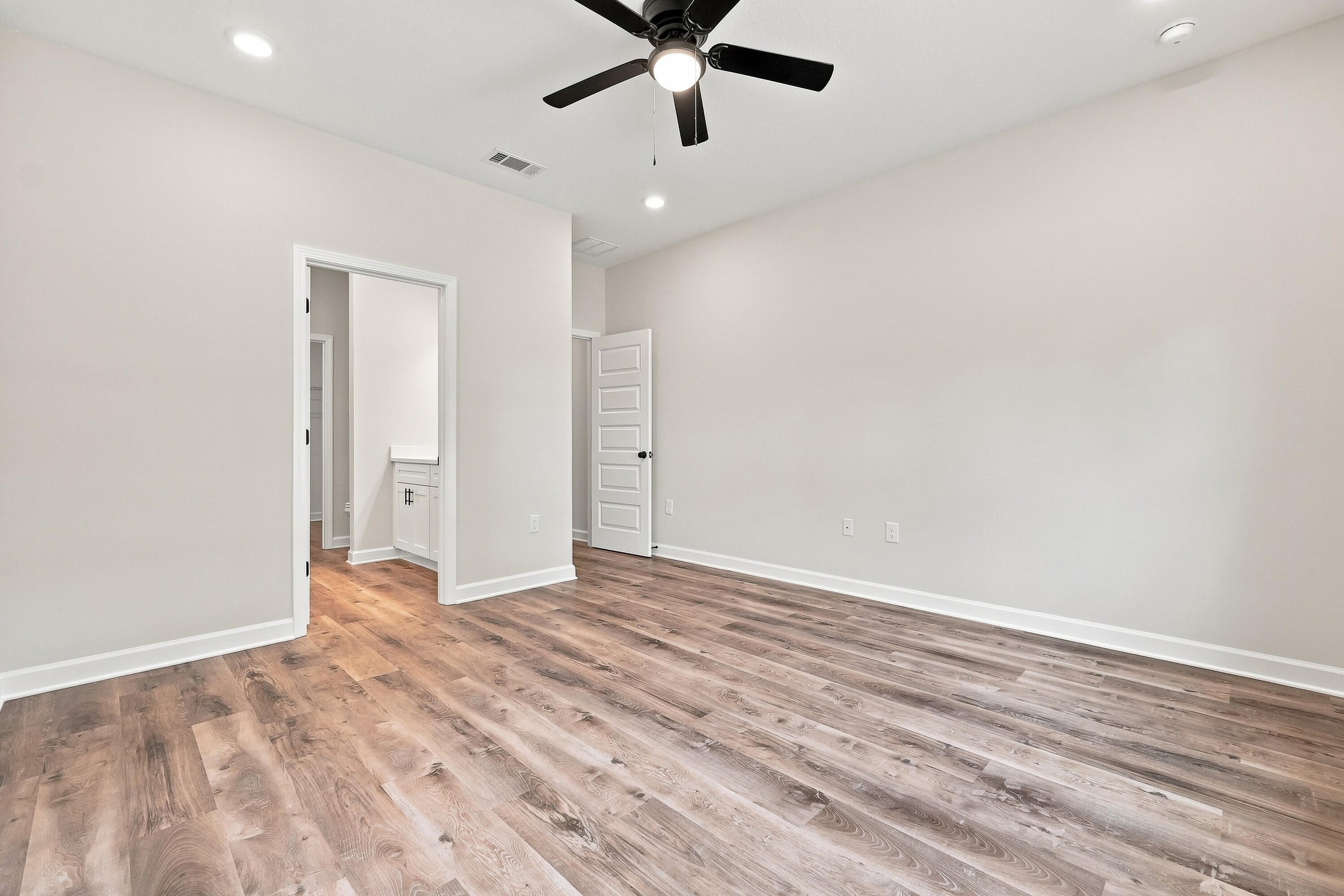 BARTON'S BEND - Residential