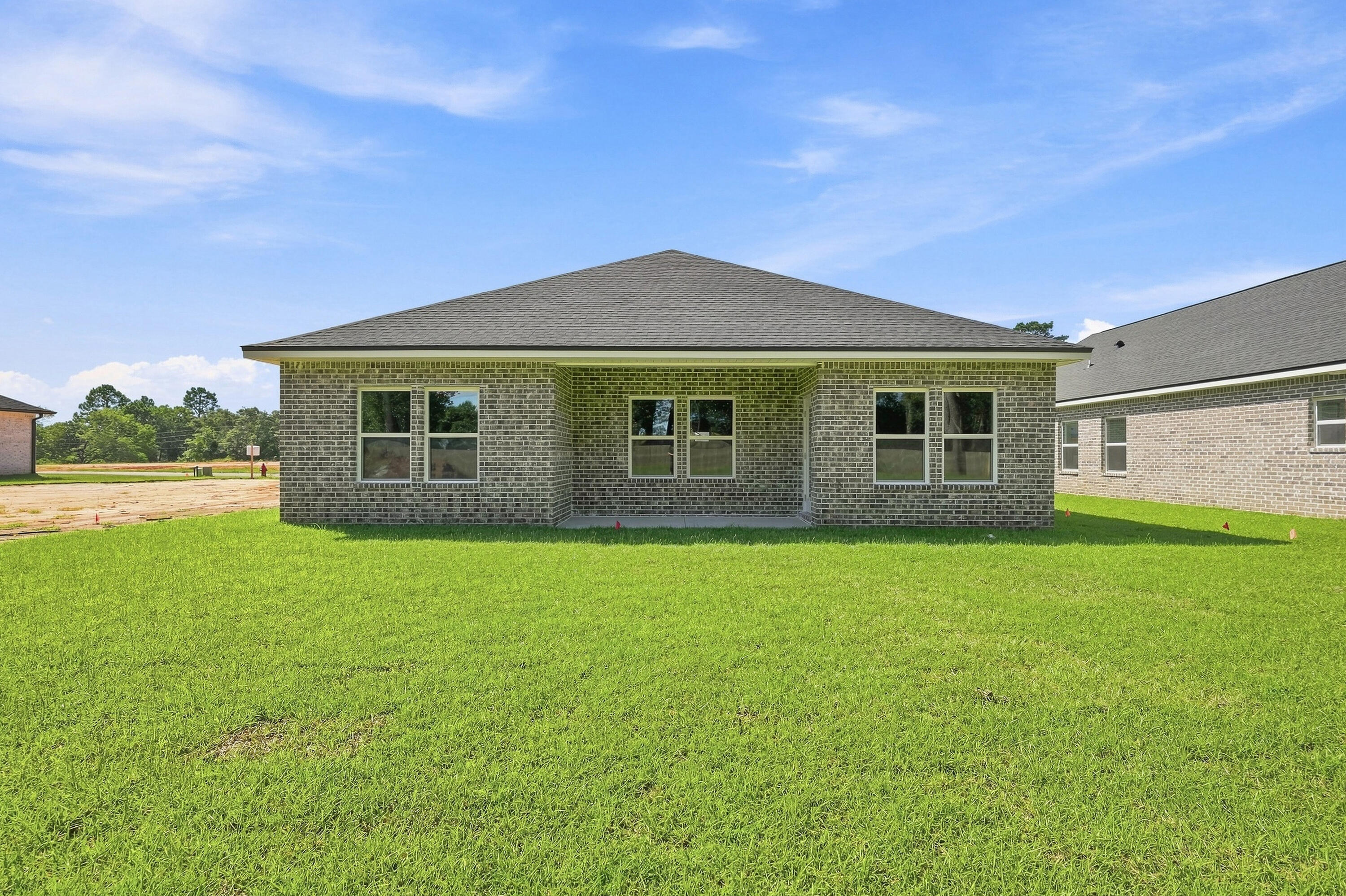 BARTON'S BEND - Residential