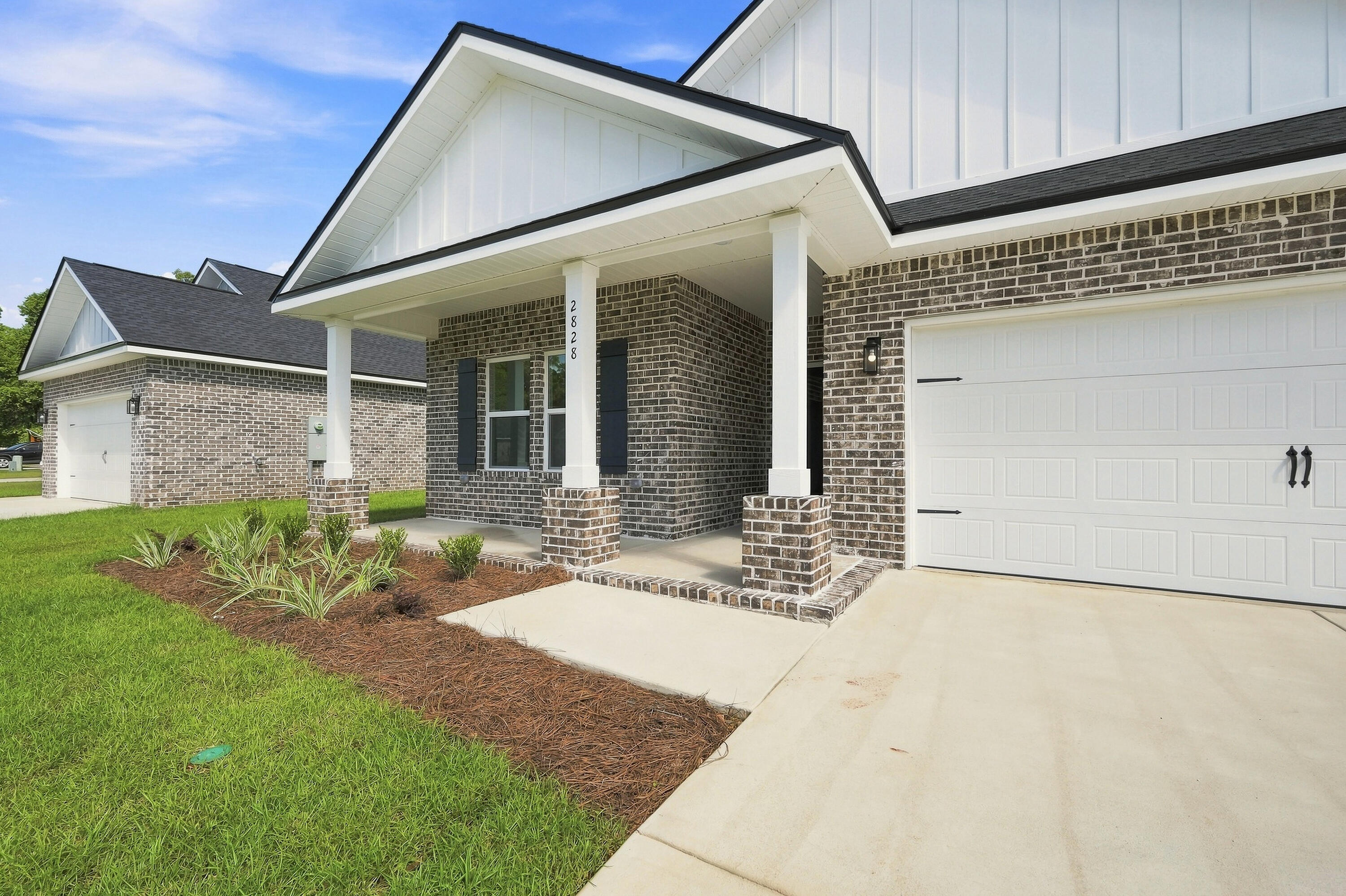 BARTON'S BEND - Residential