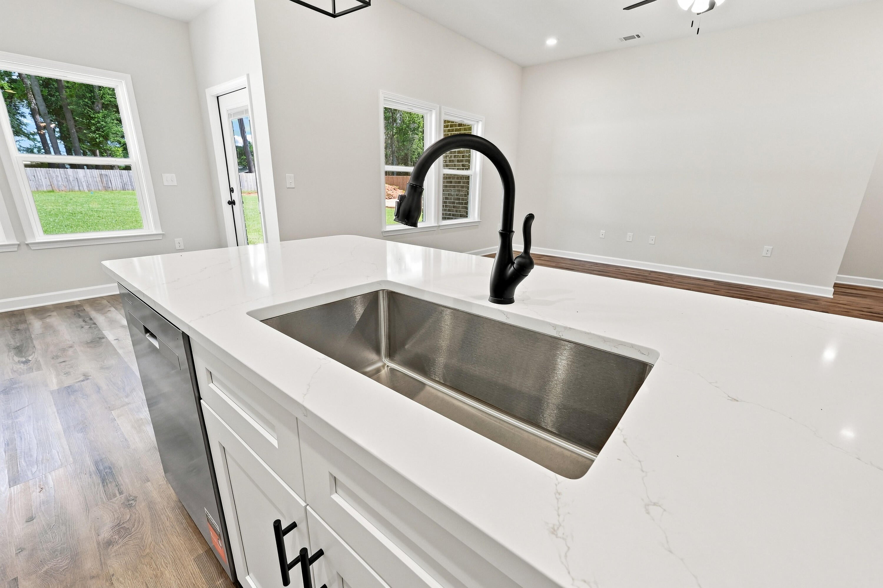 BARTON'S BEND - Residential