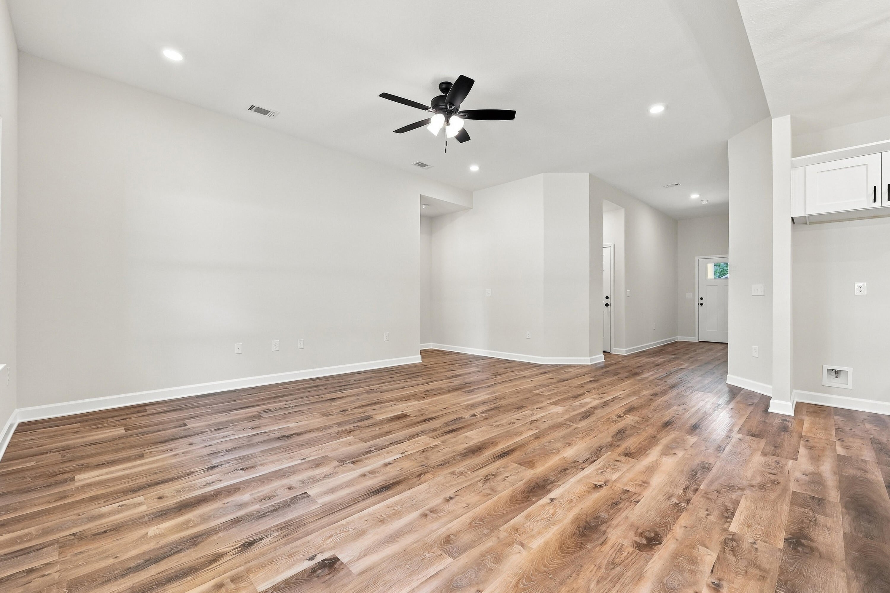 BARTON'S BEND - Residential