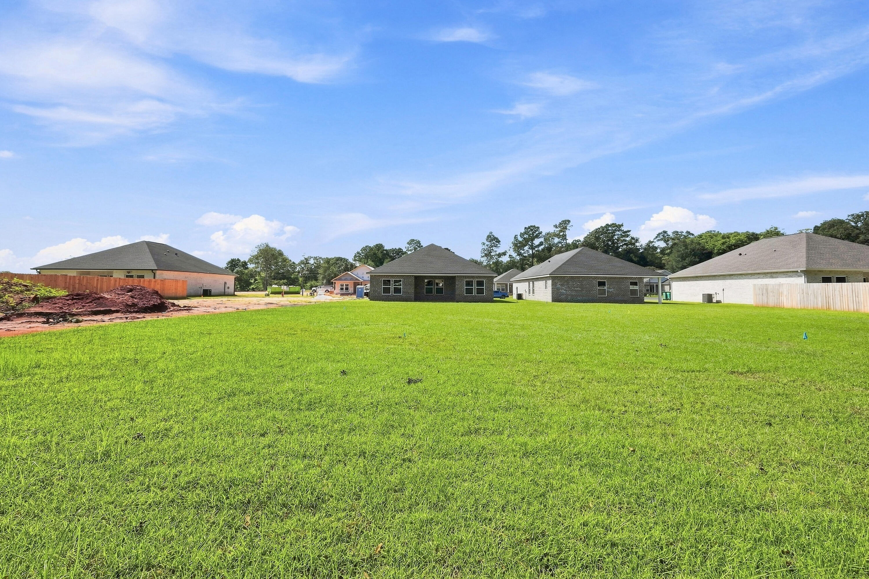 BARTON'S BEND - Residential