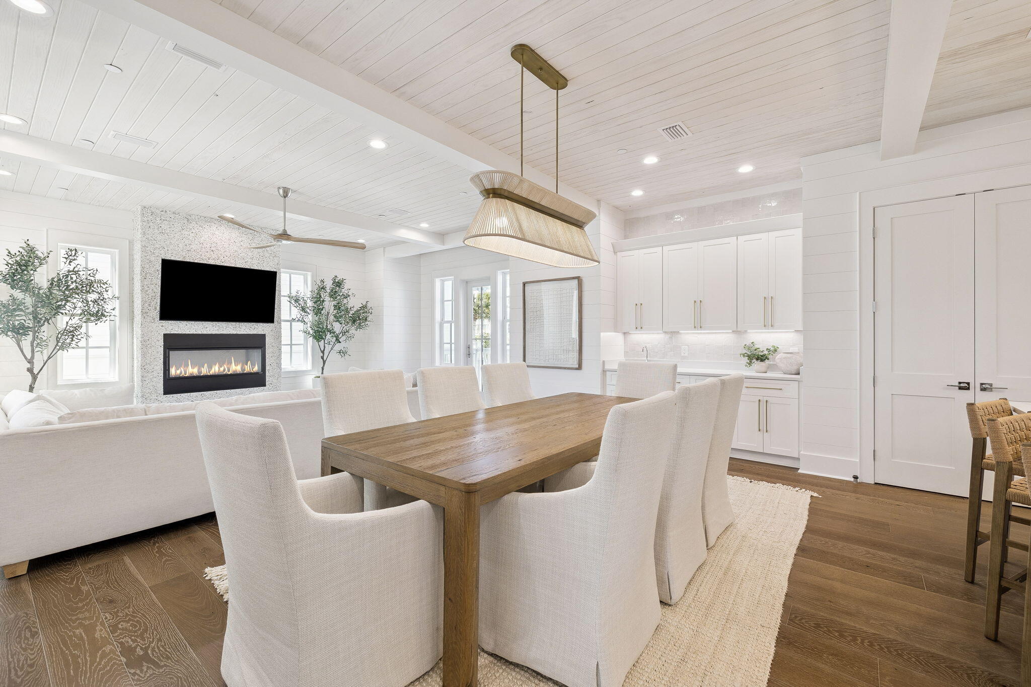 GULF SHORE MANOR - Residential
