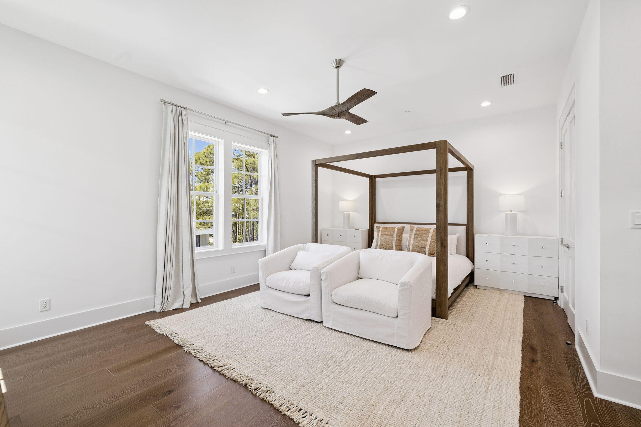 GULF SHORE MANOR - Residential