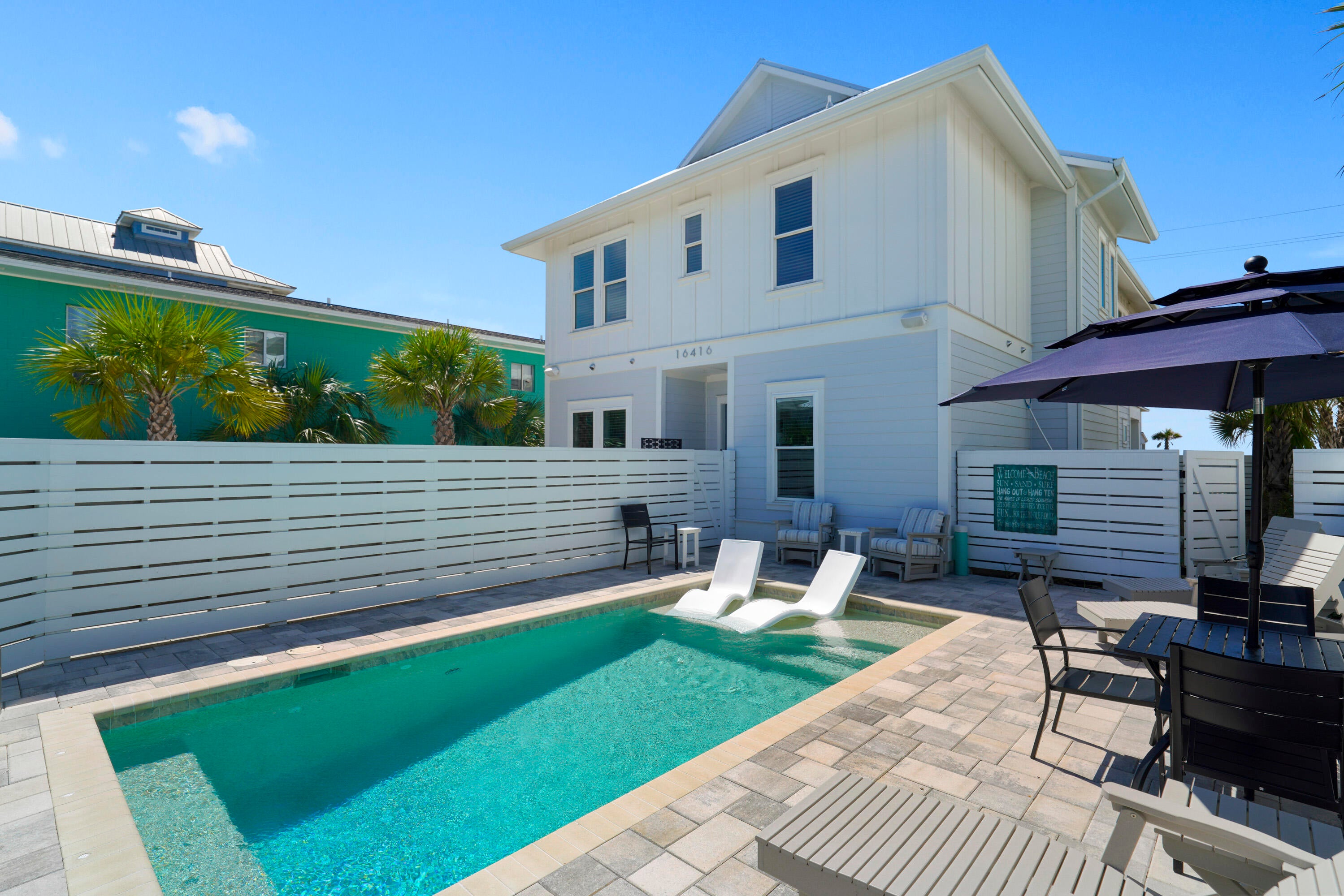 LULLWATER BEACH - Residential