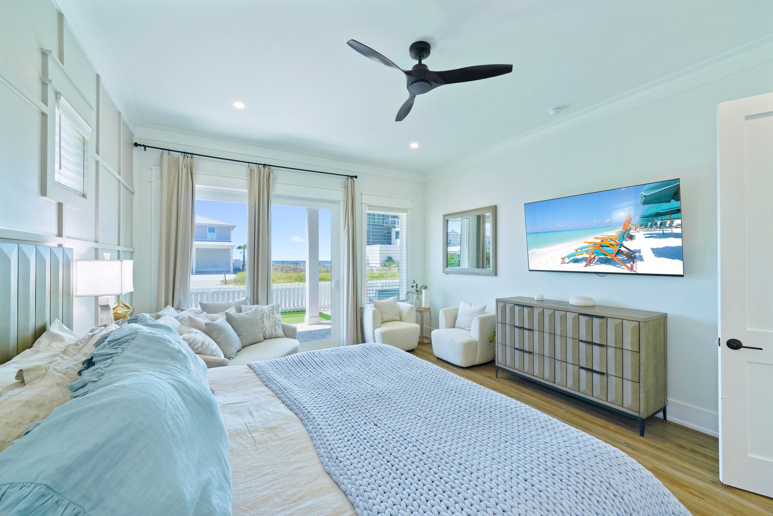 LULLWATER BEACH - Residential