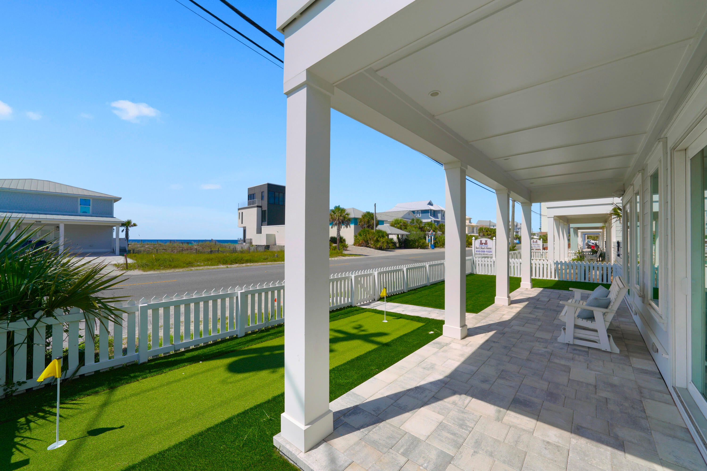 LULLWATER BEACH - Residential