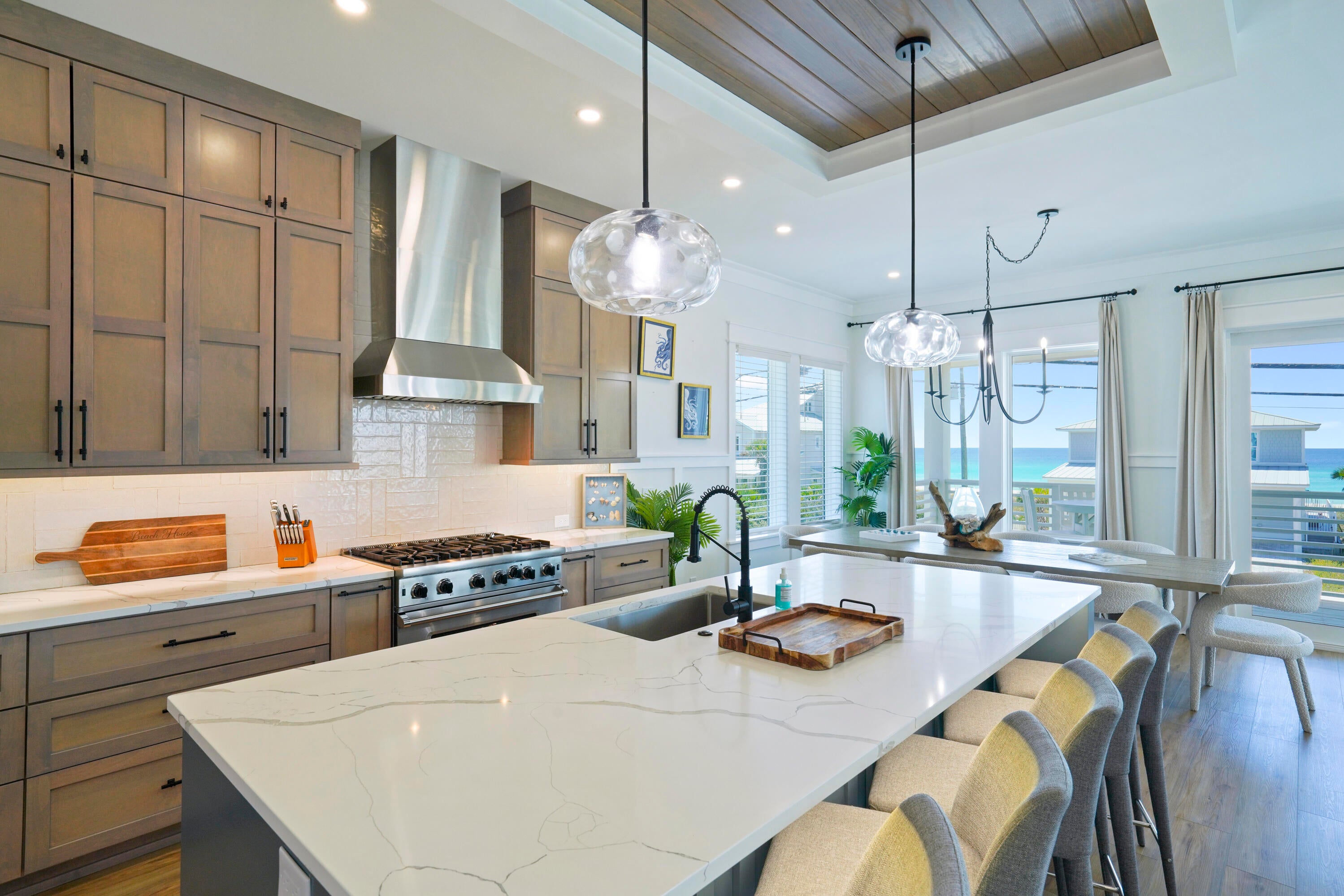 LULLWATER BEACH - Residential