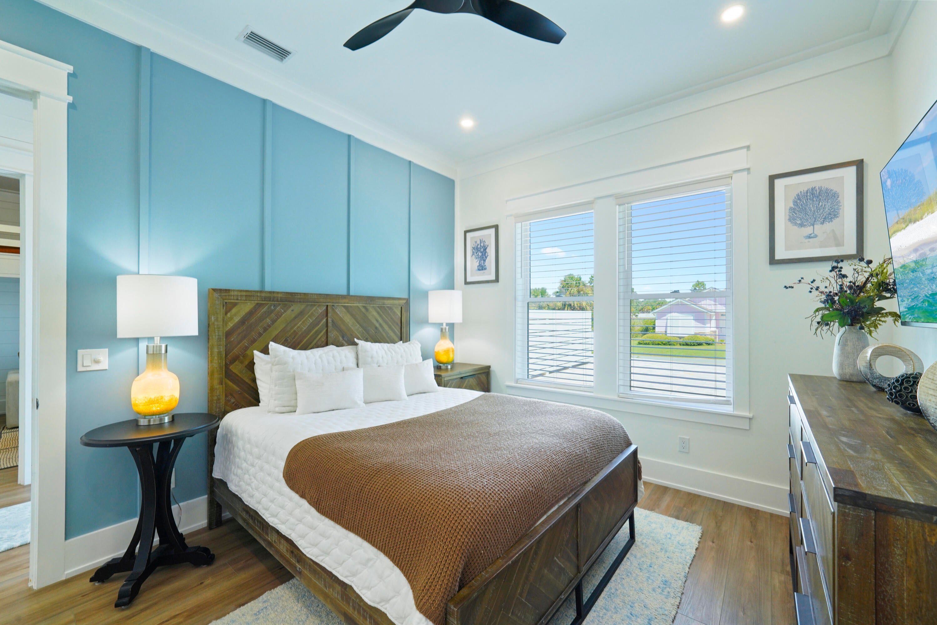 LULLWATER BEACH - Residential