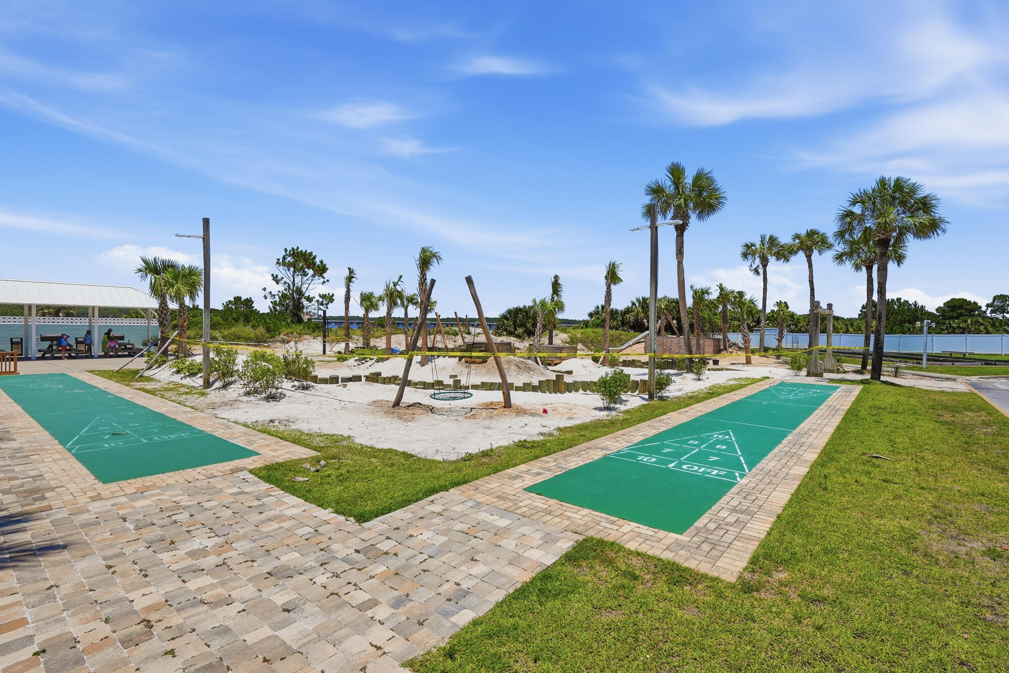 PINNACLE POINT - Residential