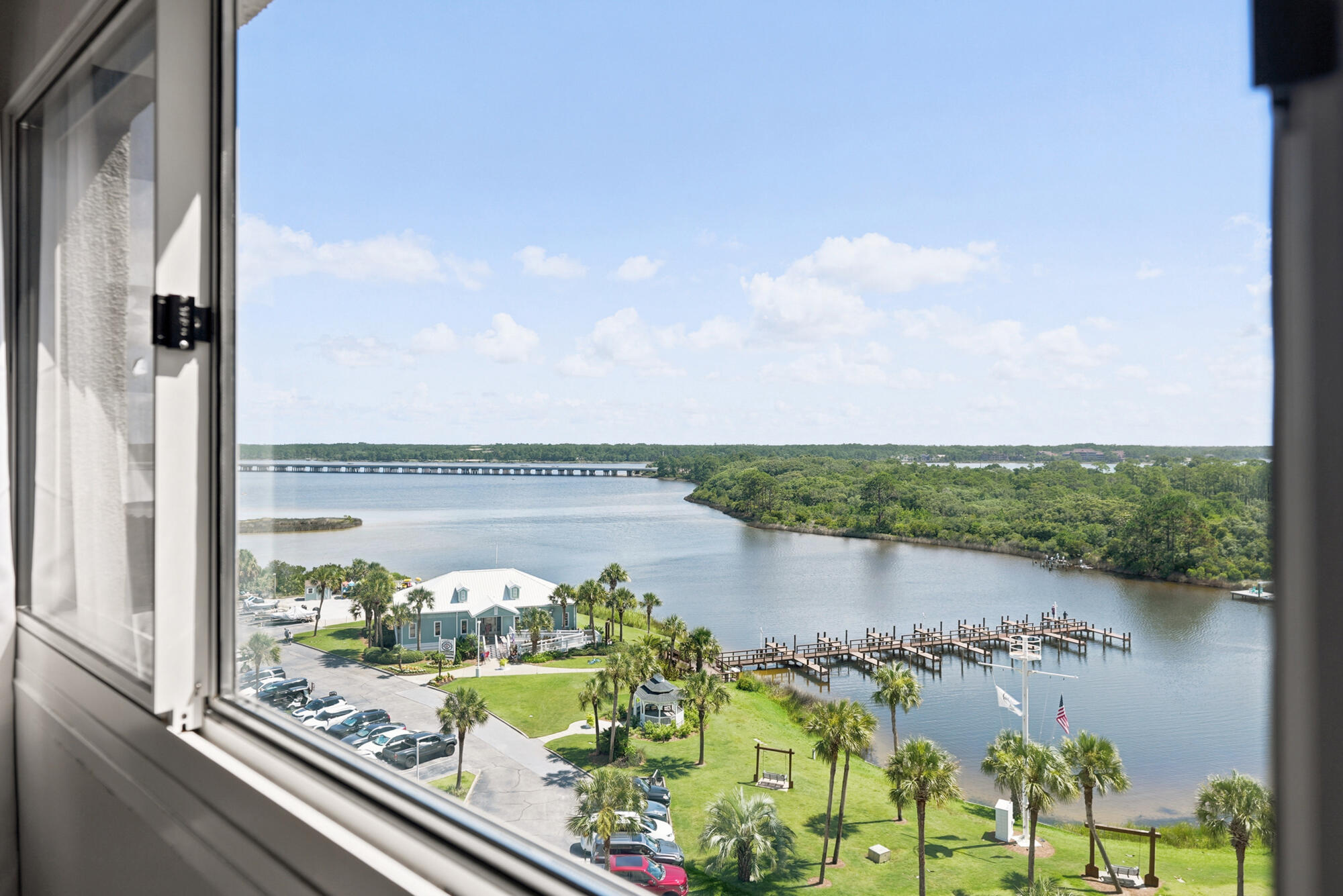 PINNACLE POINT - Residential