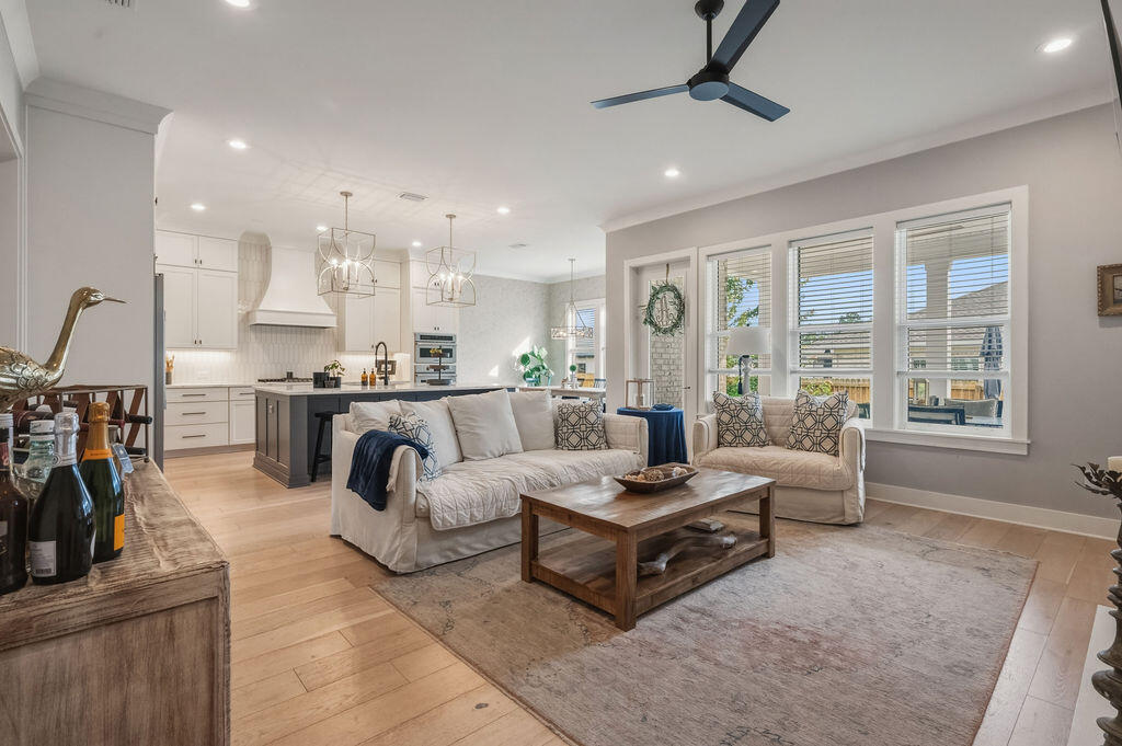 DEER MOSS CREEK - Residential