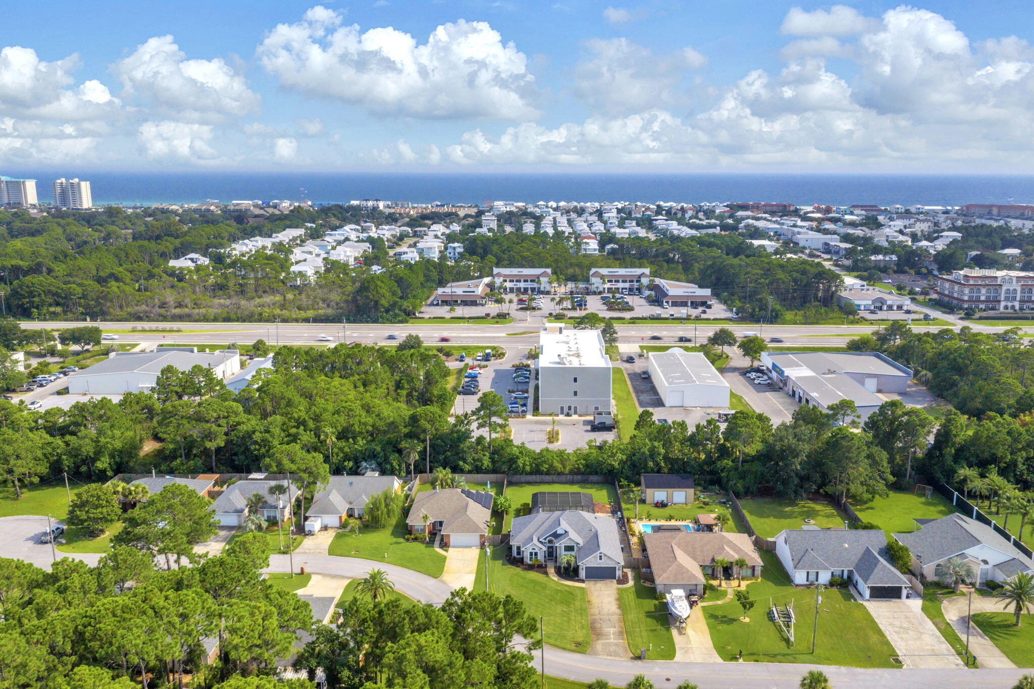MALIBU GARDENS - Residential