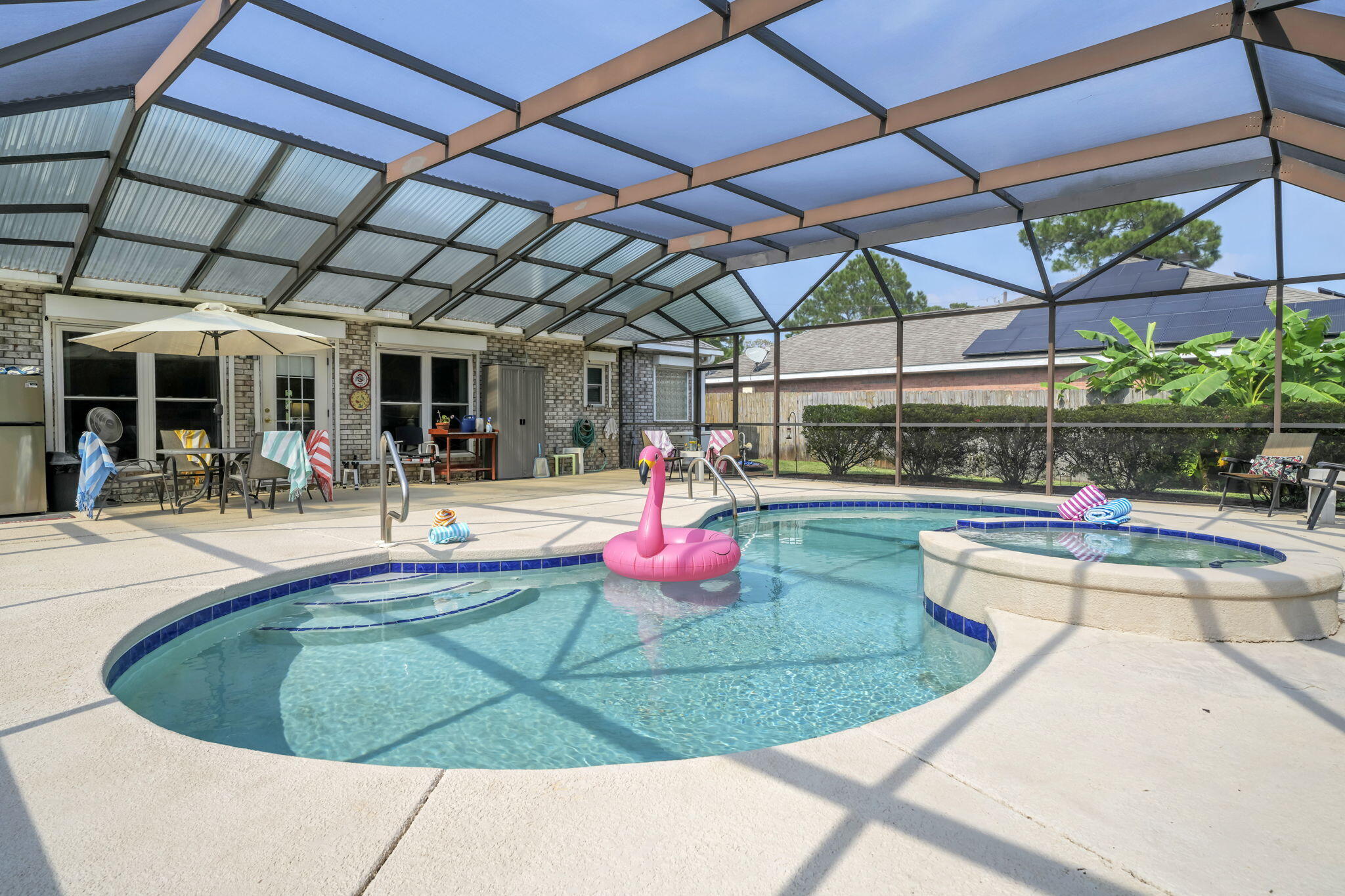 MALIBU GARDENS - Residential