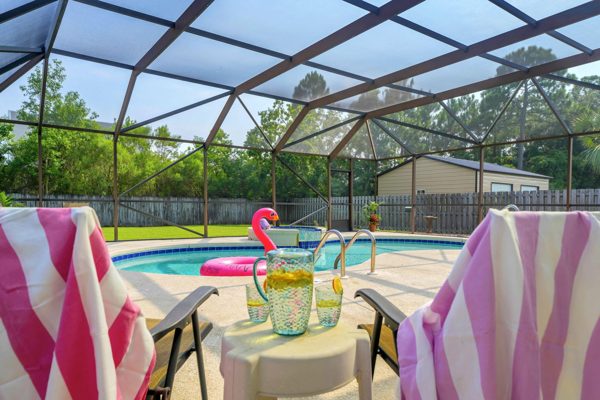 MALIBU GARDENS - Residential