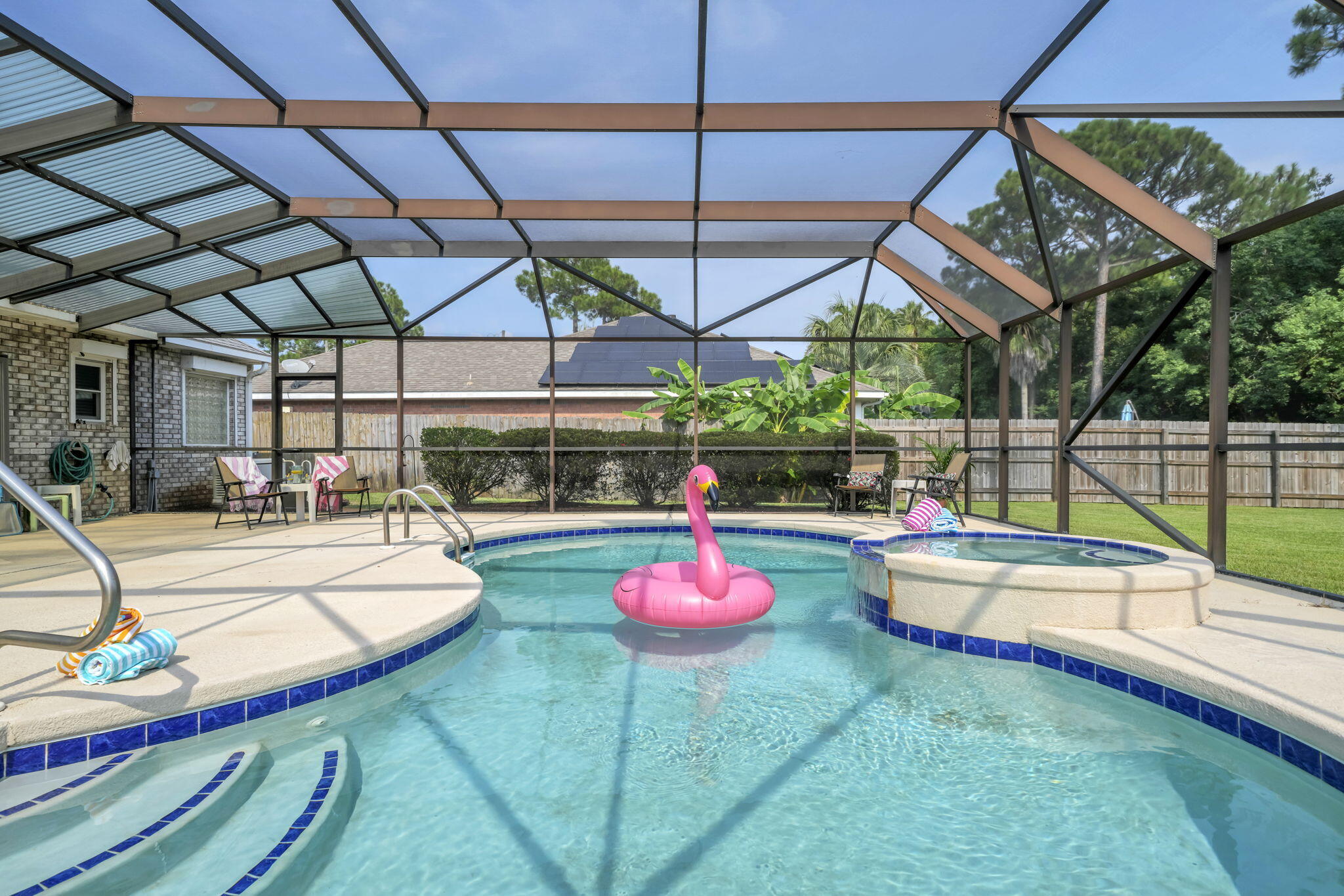 MALIBU GARDENS - Residential