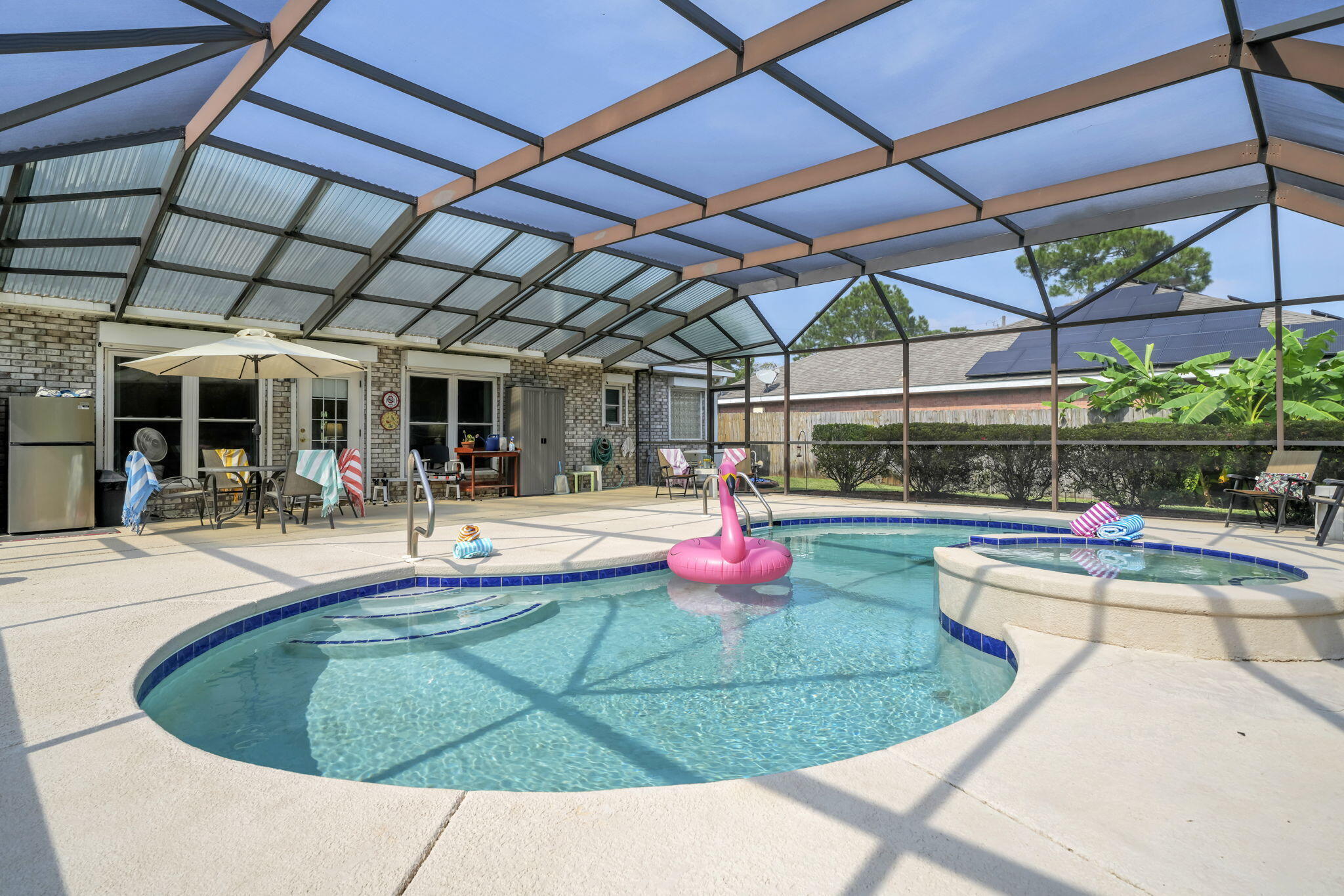 MALIBU GARDENS - Residential