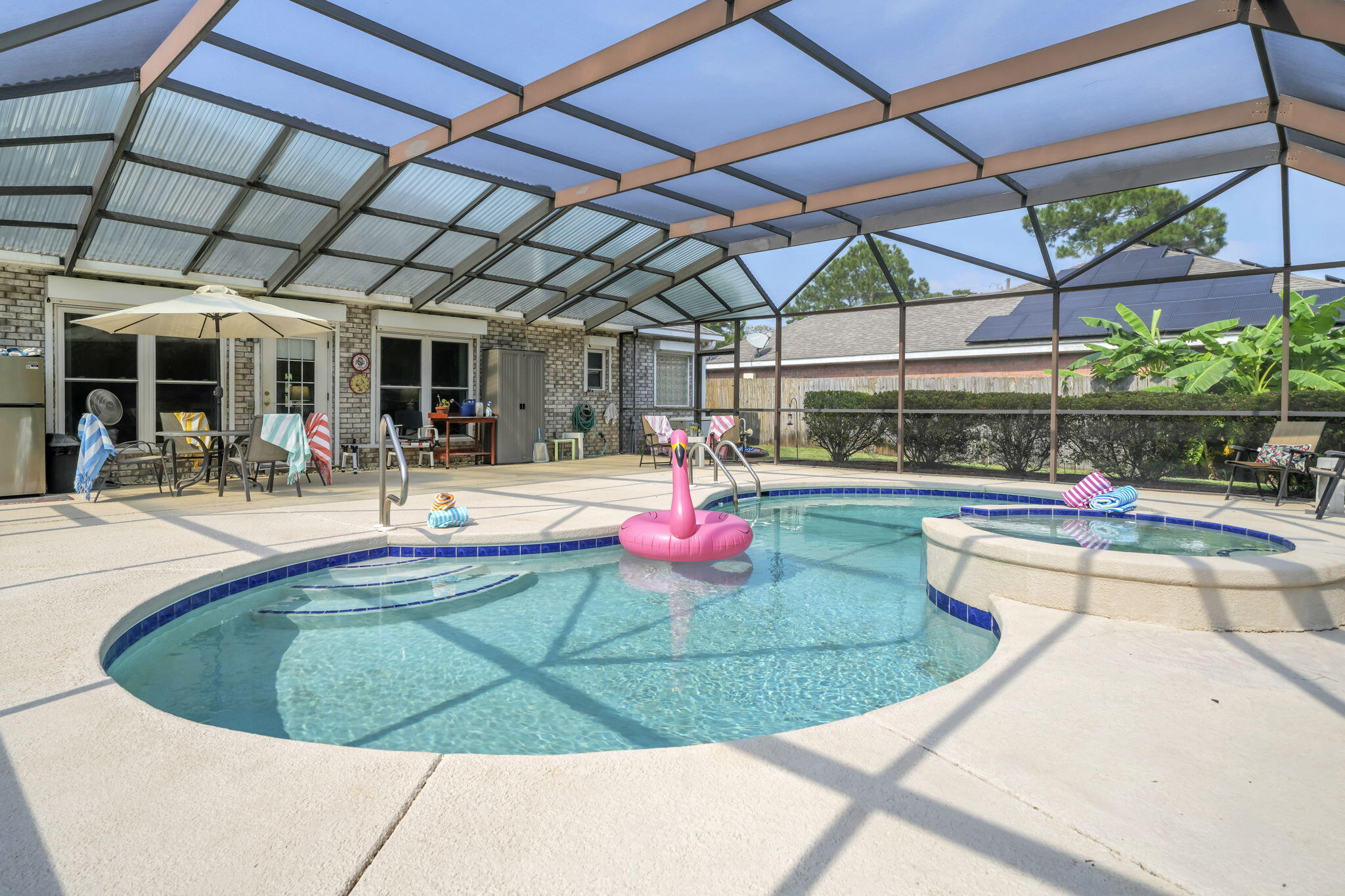 MALIBU GARDENS - Residential