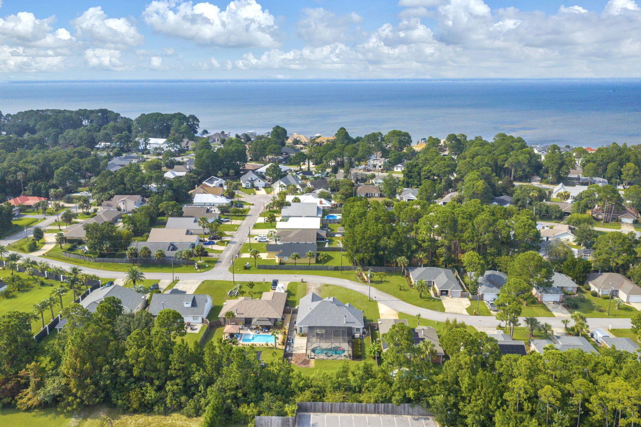 MALIBU GARDENS - Residential