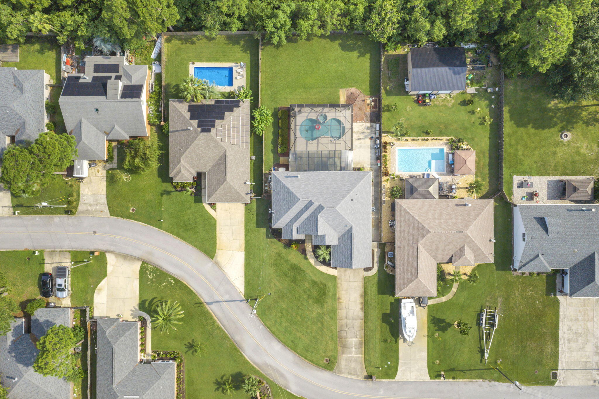 MALIBU GARDENS - Residential