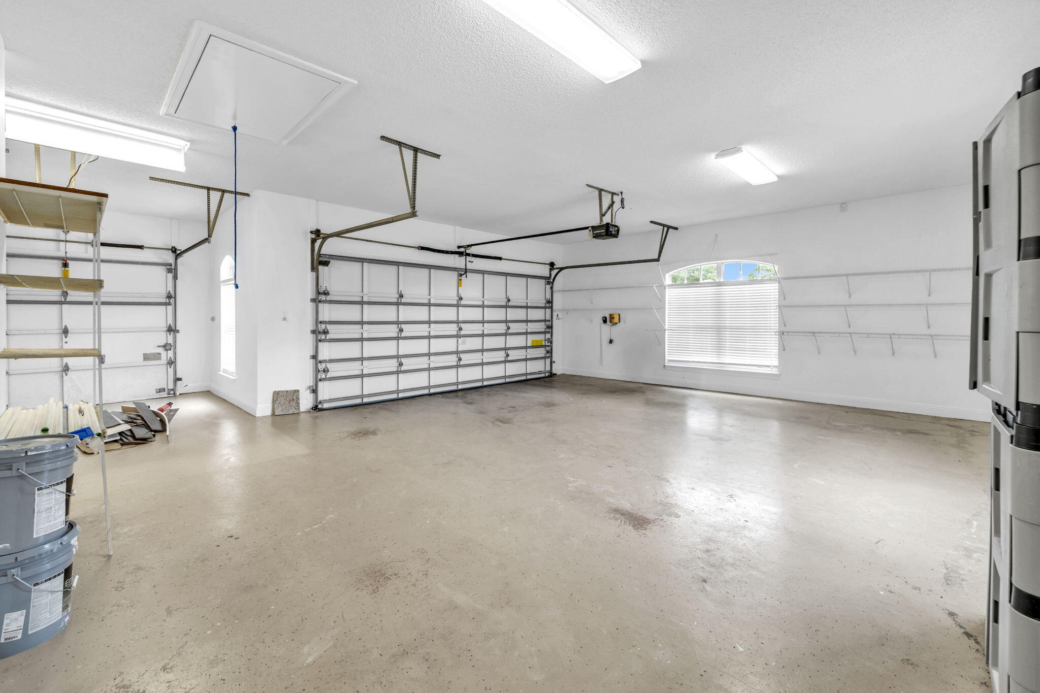 GLENLAKE PH 1 - Residential