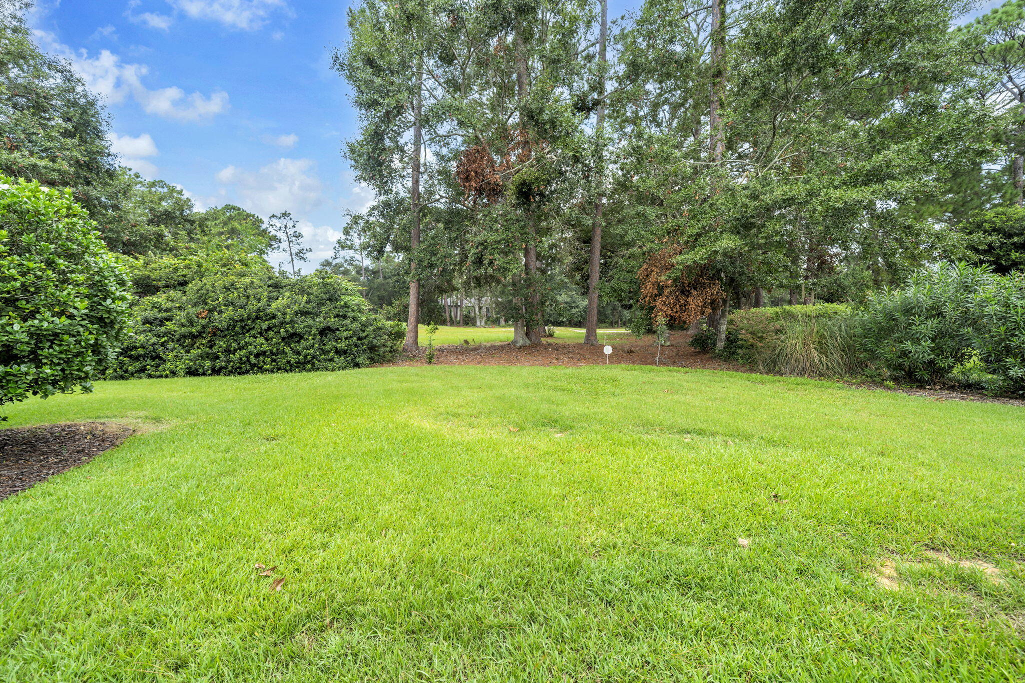 GLENLAKE PH 1 - Residential