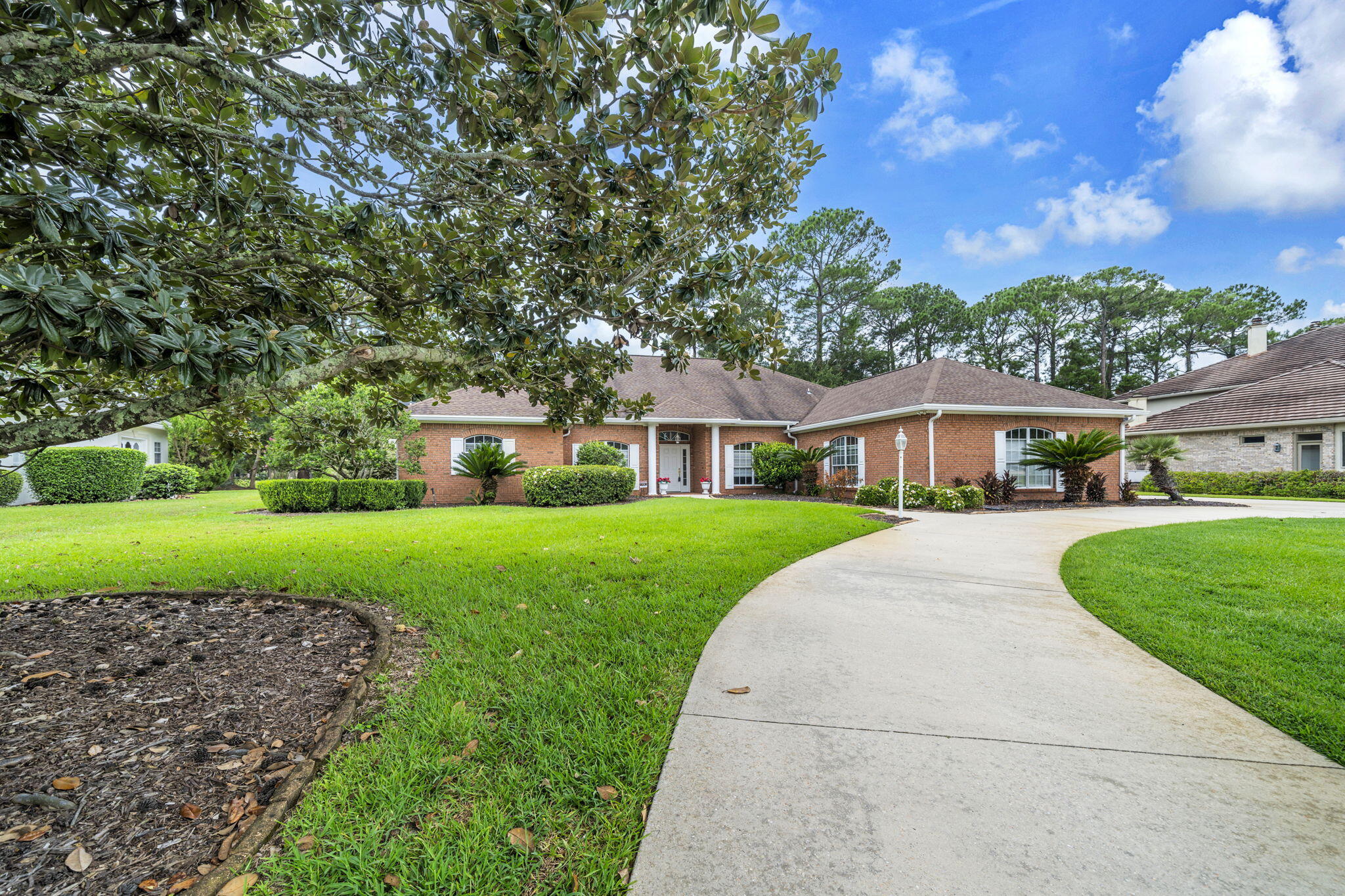 GLENLAKE PH 1 - Residential