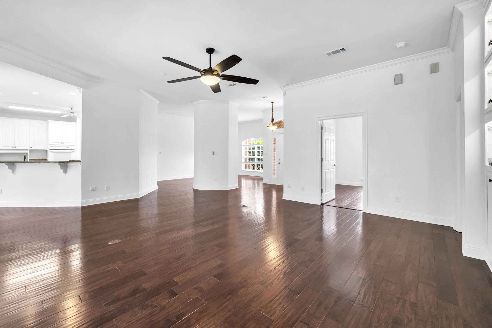 GLENLAKE PH 1 - Residential