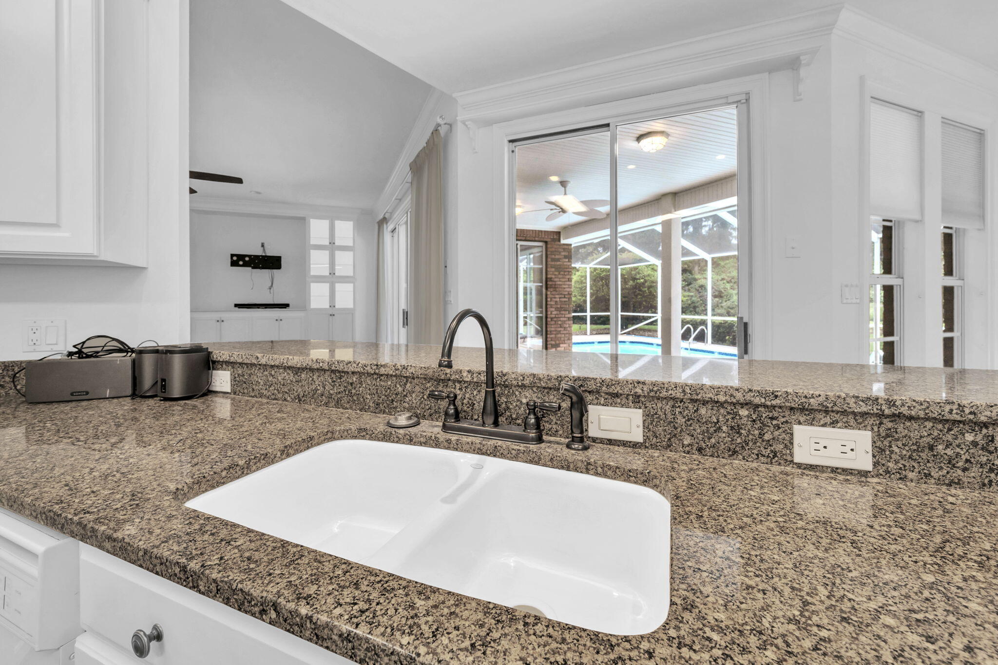 GLENLAKE PH 1 - Residential