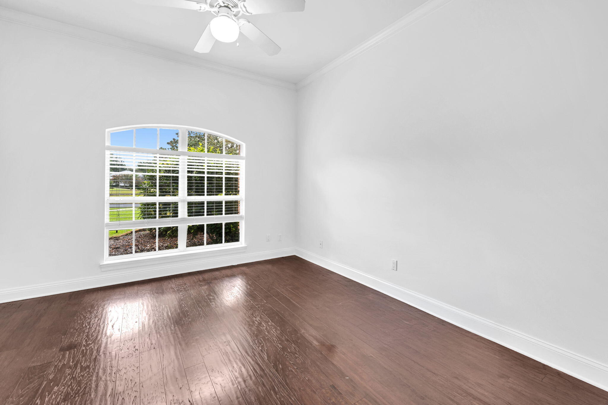 GLENLAKE PH 1 - Residential