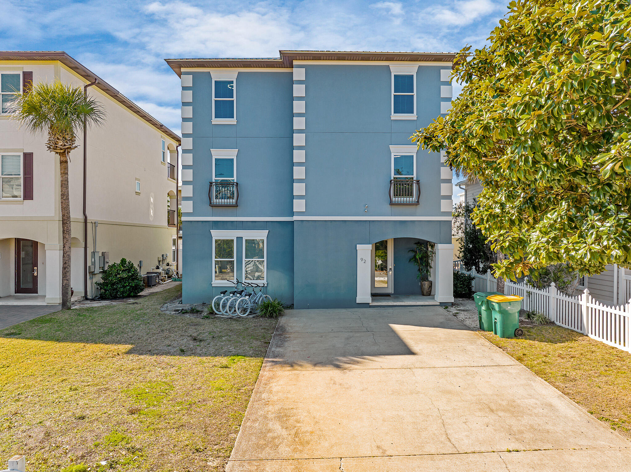 CRYSTAL BEACH - Residential