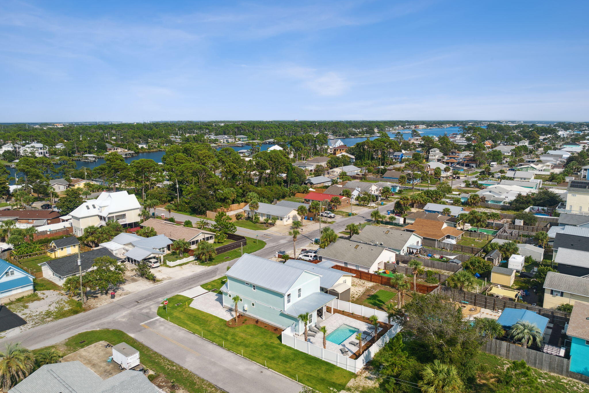 HOLIDAY BEACH UNIT 14 - Residential