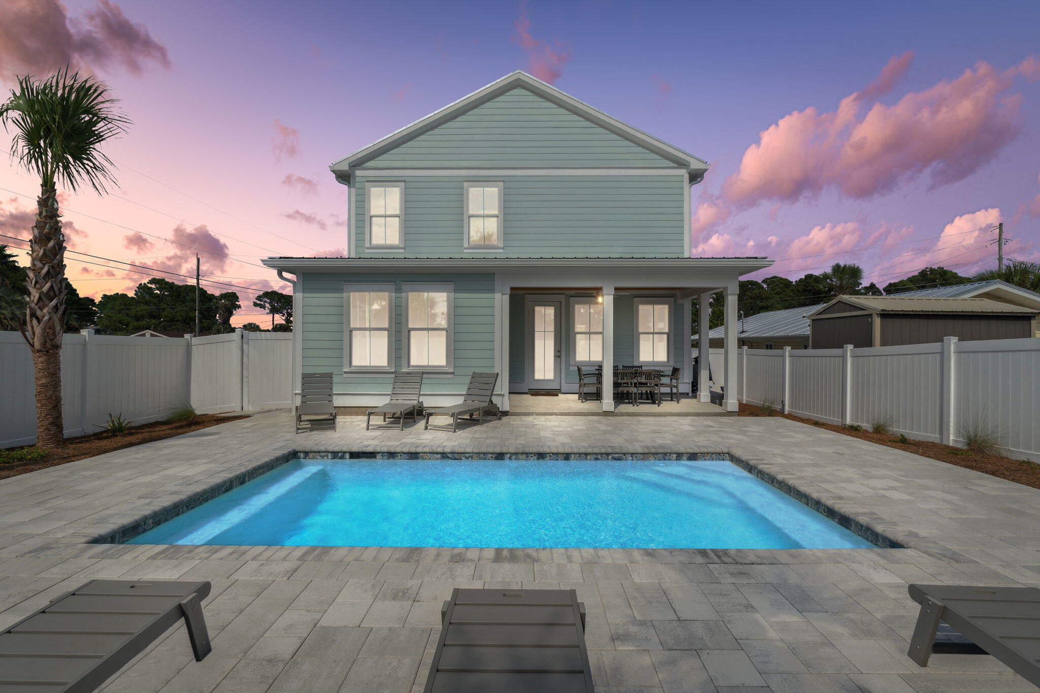HOLIDAY BEACH UNIT 14 - Residential