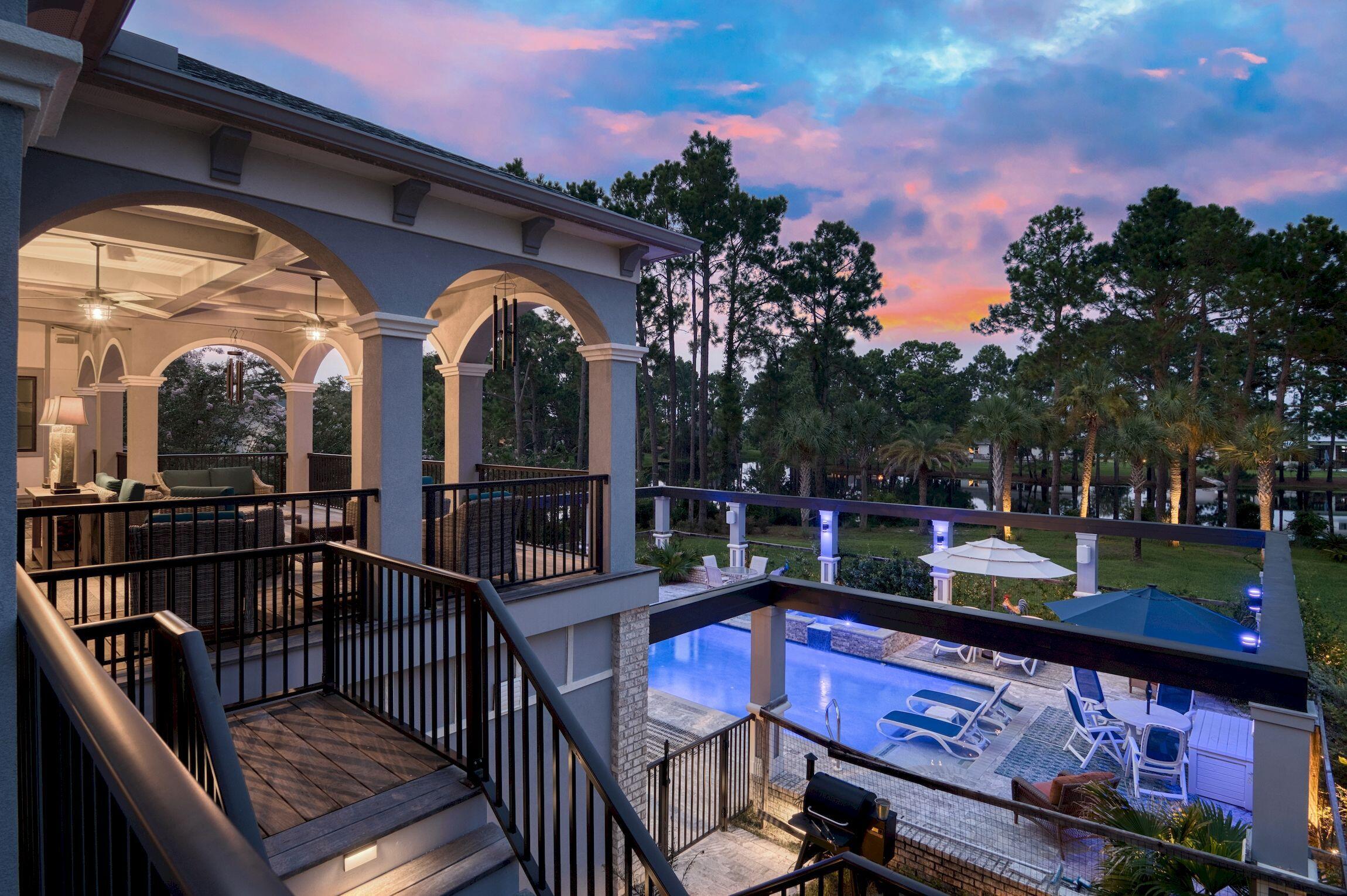 COUNTRY CLUB HILLS - Residential